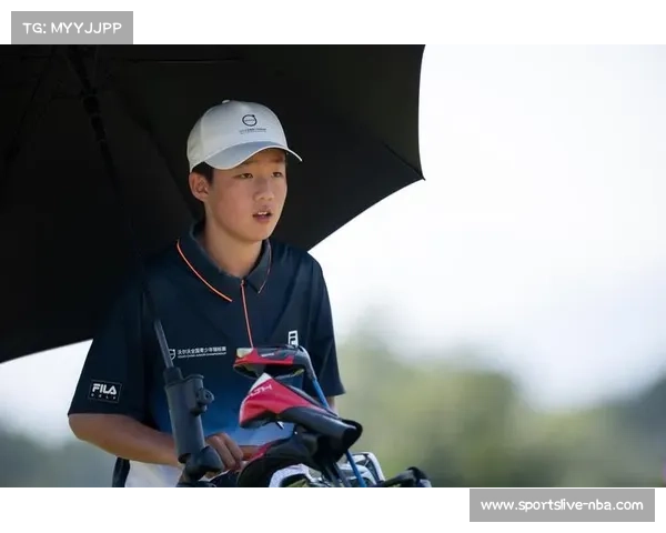 年轻选手通过冠军赛精彩表现引起专业选拔关注展示未来潜力